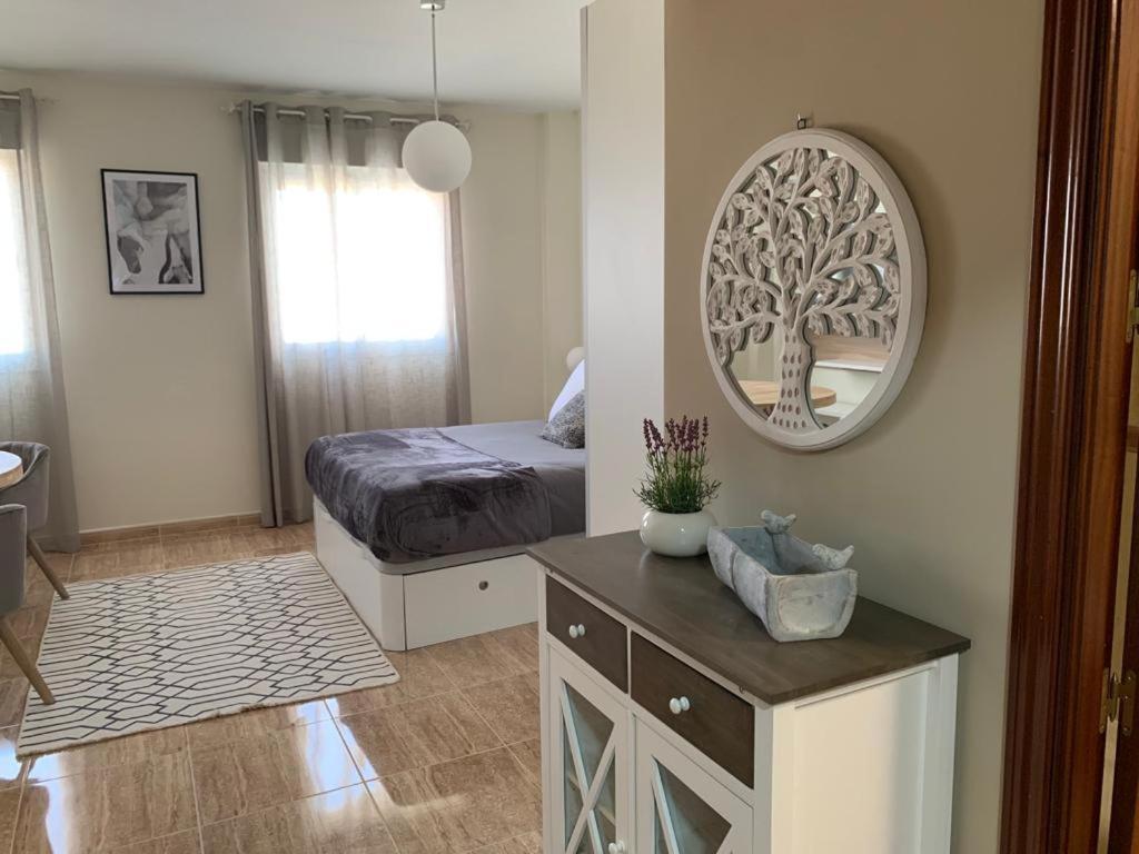 Apartamentos Hernán Cortés Villanueva De La Serena Exterior foto