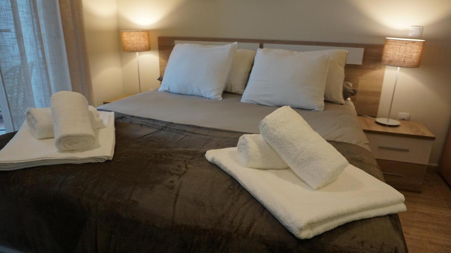 Apartamentos Hernán Cortés Villanueva De La Serena Exterior foto