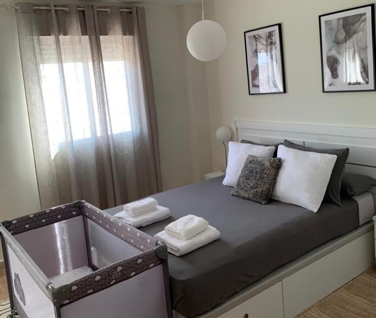Apartamentos Hernán Cortés Villanueva De La Serena Exterior foto